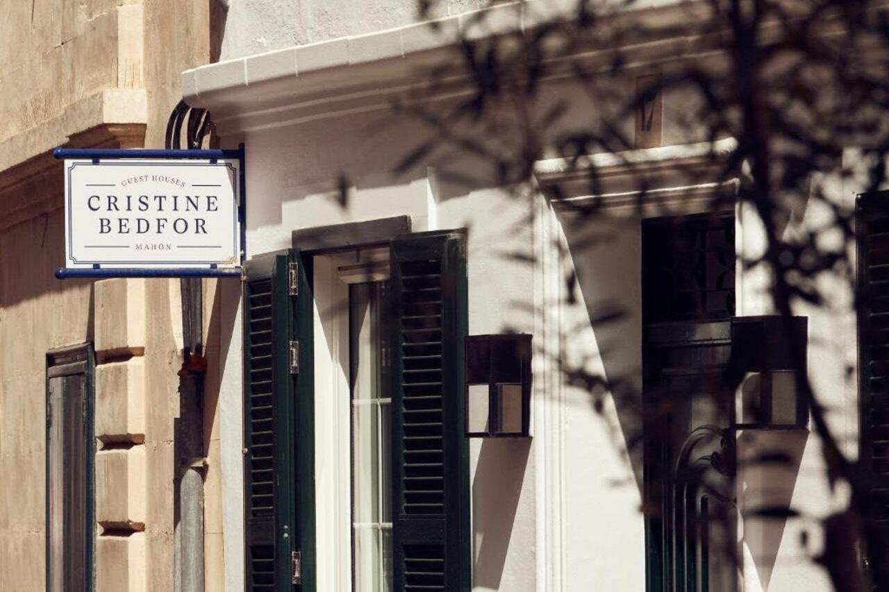 Cristine Bedfor Mahon Hotel Exterior foto